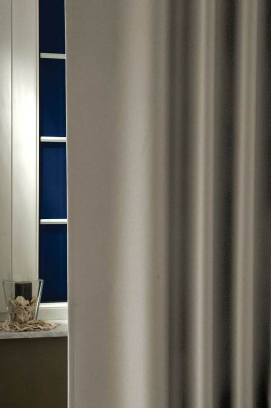 Dekorační zatemňovací závěs Dim out uni šířky nad 140cm stříbrný