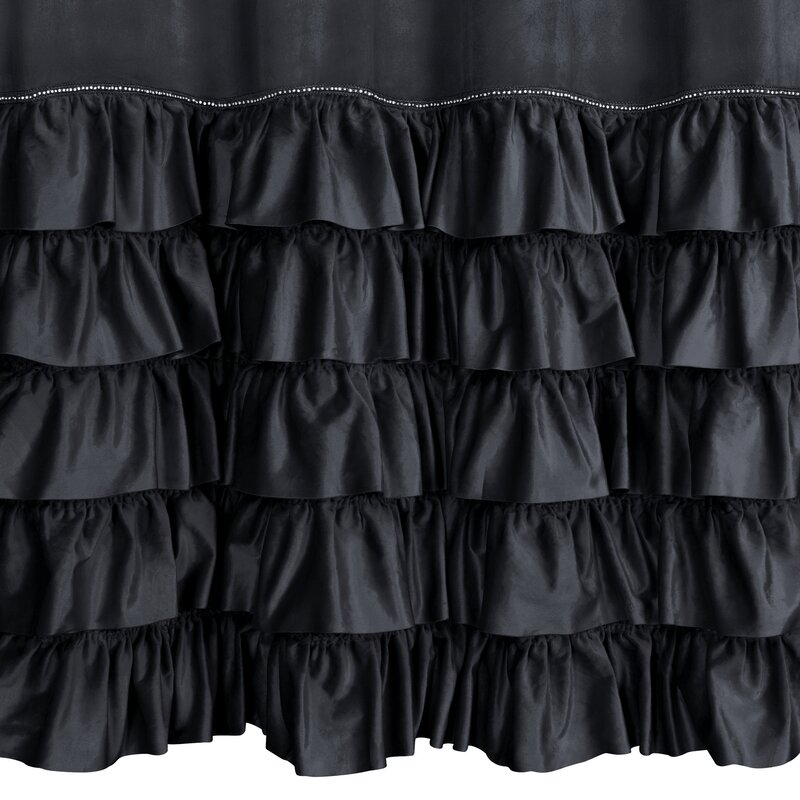 Hotový závěs Carli černý