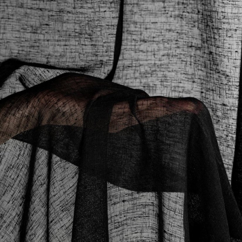 Záclona Verona černá na míru