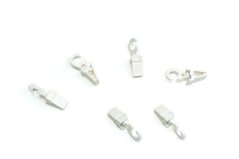 Žabky plastové s háčkem k dřev. garnýžím 20ks