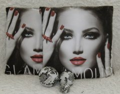 dekoracni polstarek KISS dekoracni polstarek KISS