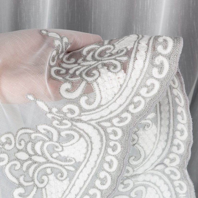 Záclona Shark krémová detail 2