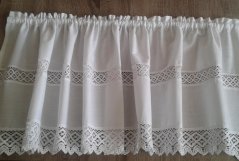 Krátká záclona venkovský styl