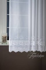 Vyšívaná záclona Sáva