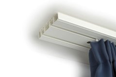 Plastová kolejnice dvojdrážková